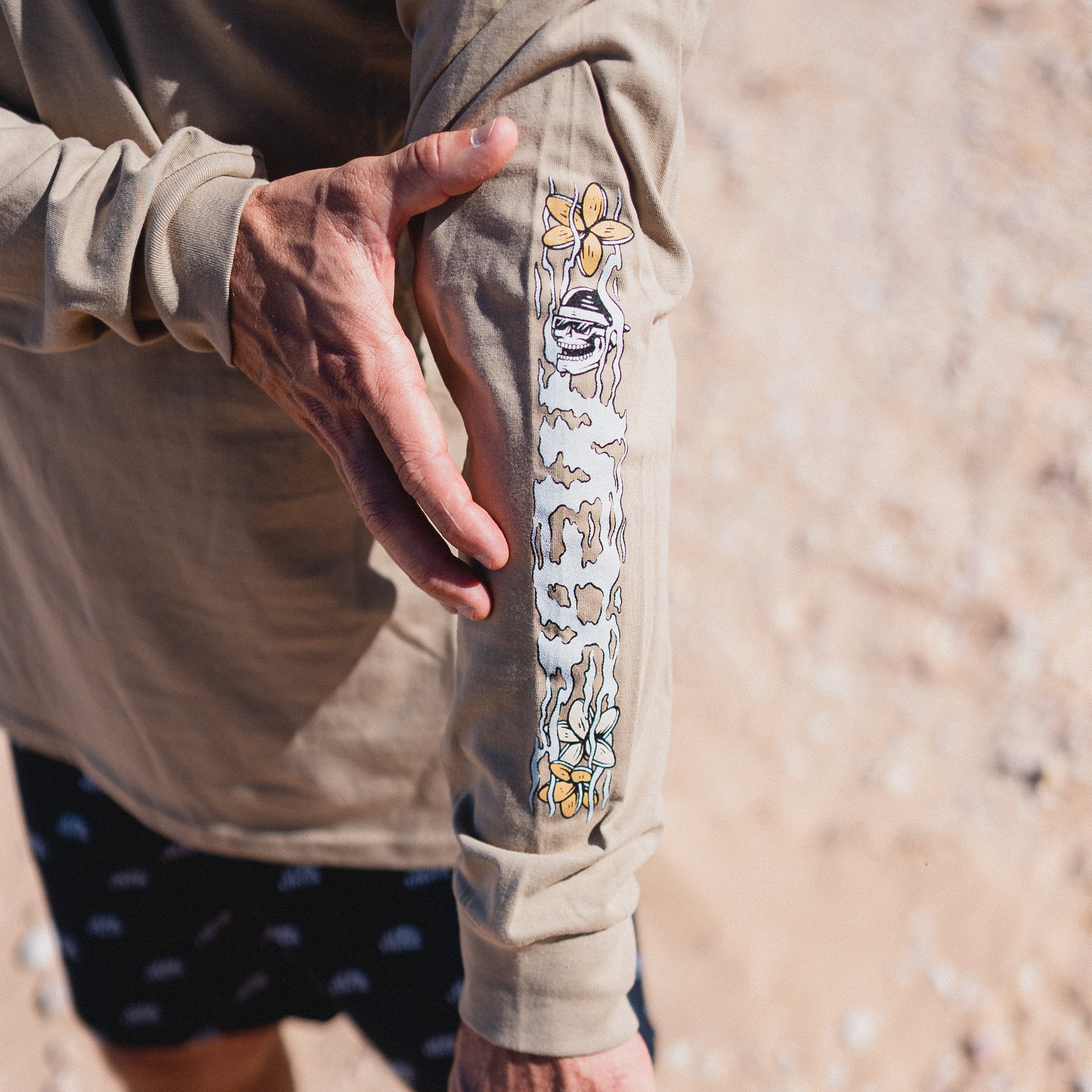 YBS Yew Long Sleeve Tee - Image 5